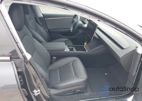 2024 Tesla Model 3 Long Range Dual Motor All-Wheel Drive/Rear-Wheel Drive z USA, uszkodzony, nr VIN 5YJ3E1EA8RF722613